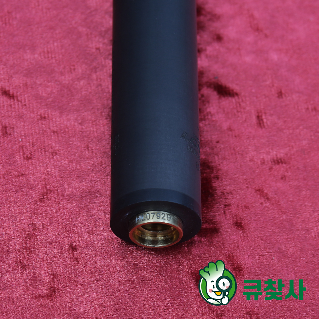 fb6f5dbf-1c6e-4e53-acfb-c9a97cda2b97